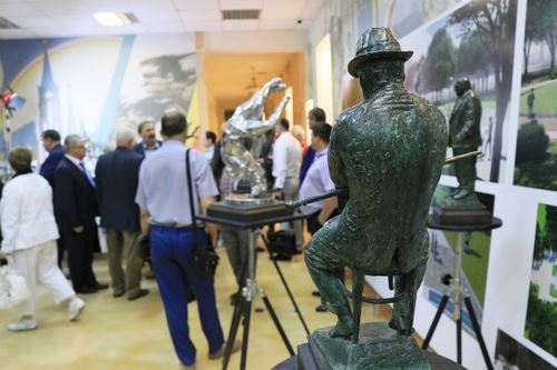 
<p>                                Жюри определило победителя конкурса проектов памятника основоположникам самбо</p>
<p>                        